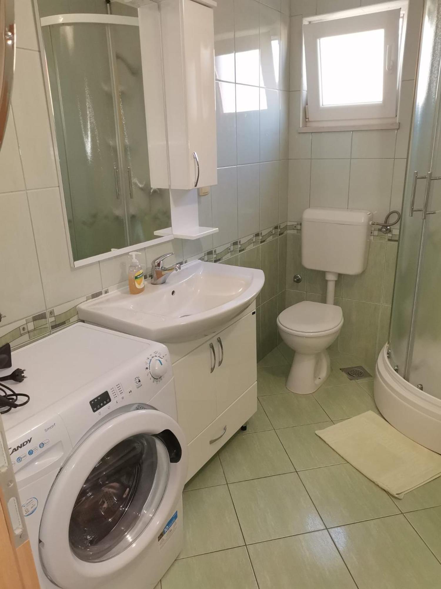 Apartmani Ljubo Primošten المظهر الخارجي الصورة