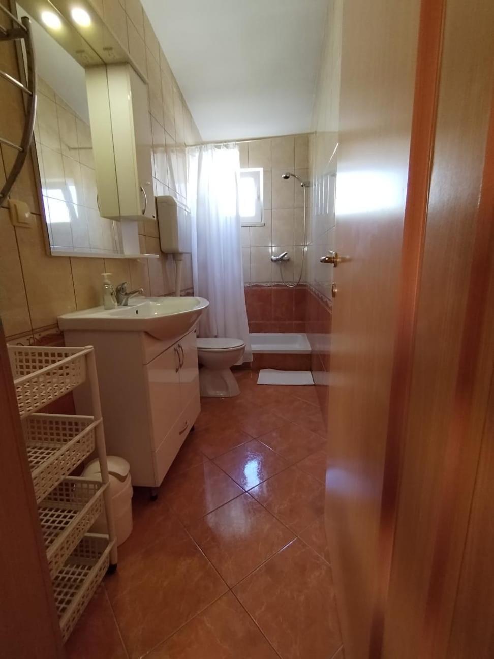 Apartmani Ljubo Primošten المظهر الخارجي الصورة