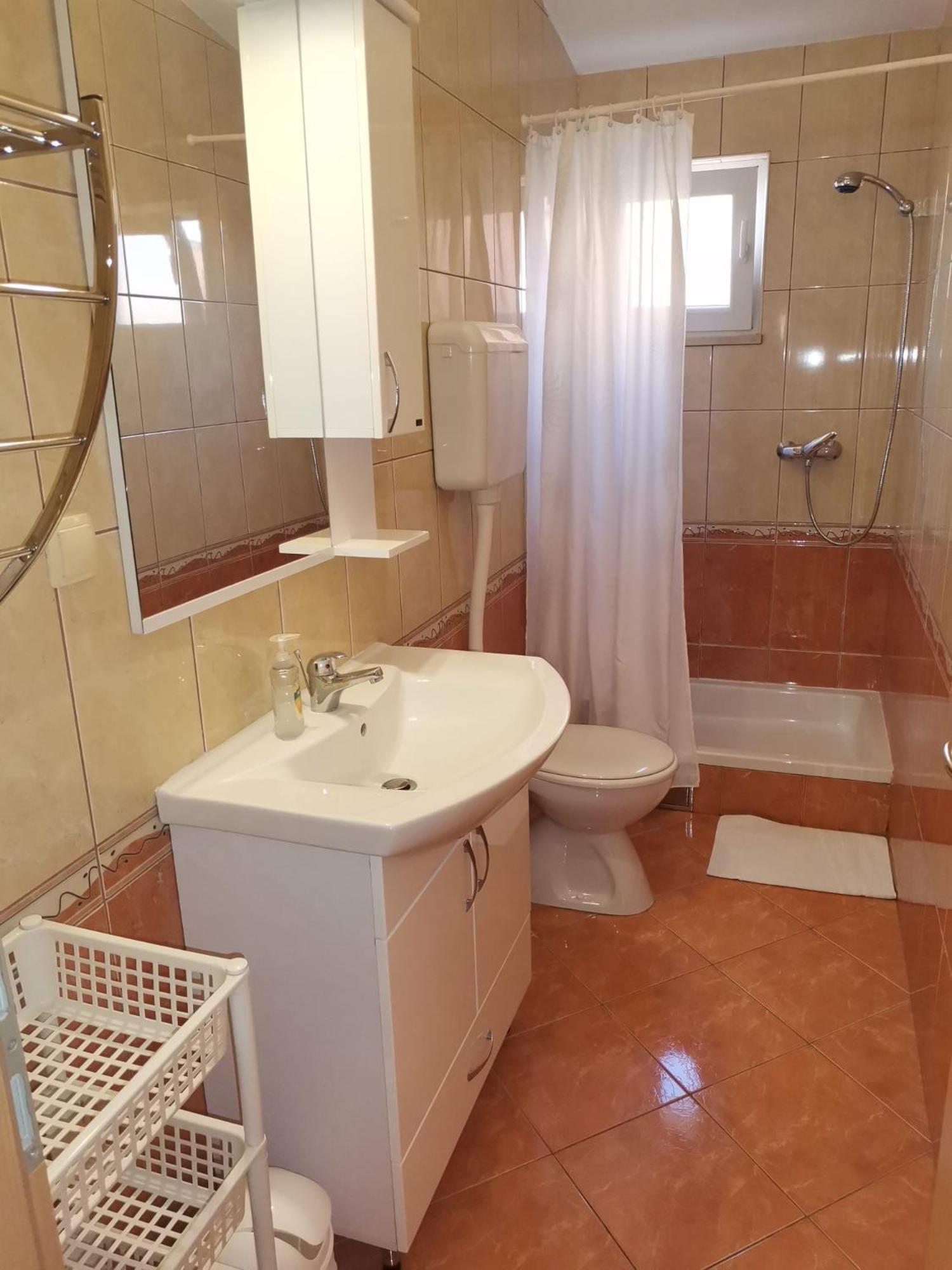 Apartmani Ljubo Primošten المظهر الخارجي الصورة